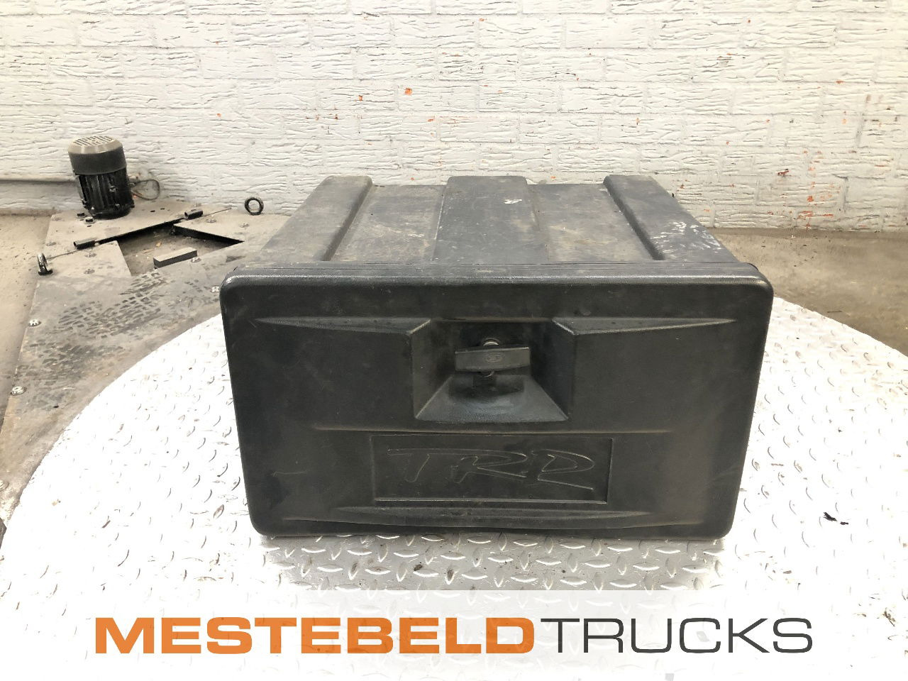 DAF Gereedschapskist CF - 框架/ 底盘 适用于 卡车:图1 DAF Gereedschapskist CF - 框架/ 底盘 适用于 卡车:图1