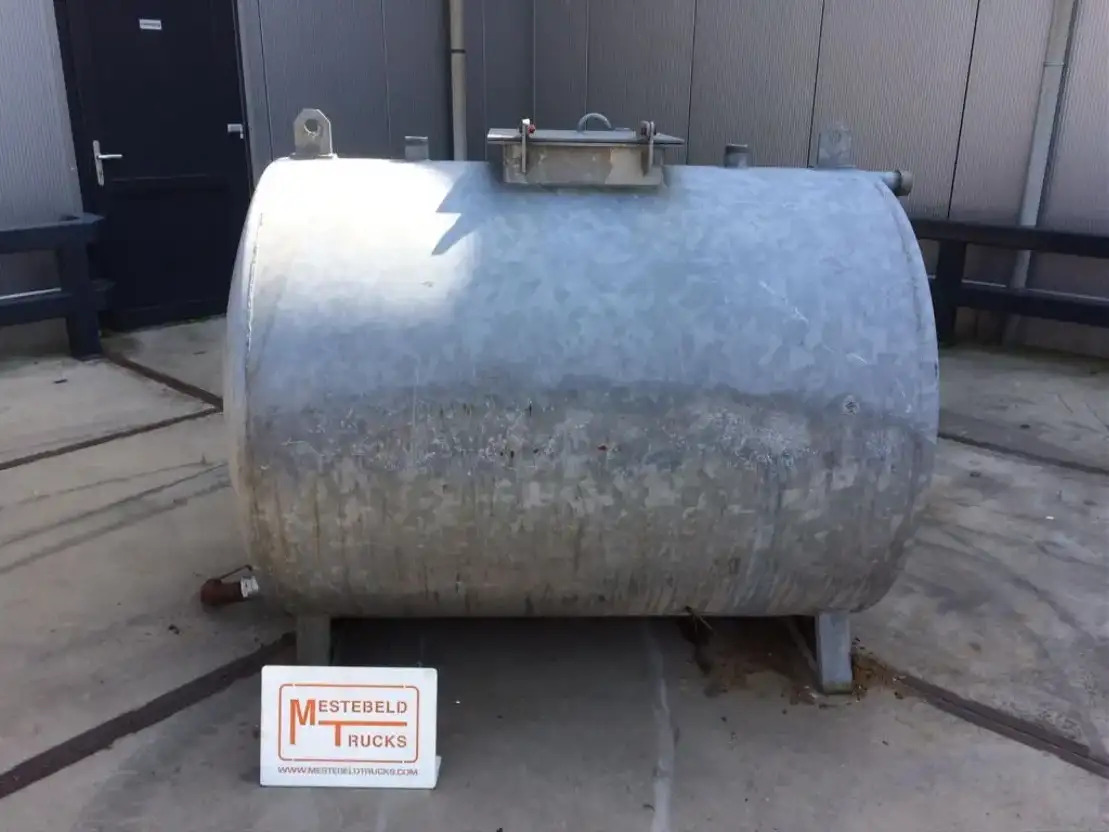 Diversen Watertank 9025 liter - 储罐:图5 Diversen Watertank 9025 liter - 储罐:图5