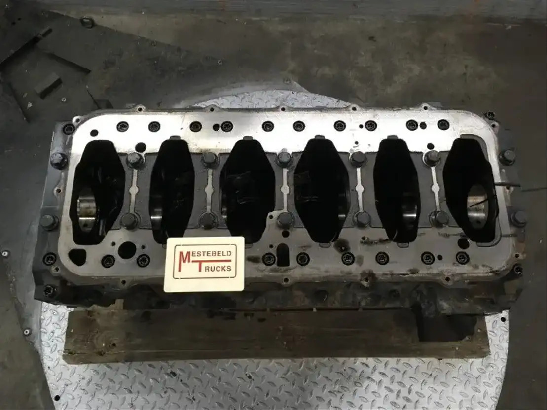 Iveco Motorblok cursor euro 6 - 发动机及其零件 适用于 卡车:图3 Iveco Motorblok cursor euro 6 - 发动机及其零件 适用于 卡车:图3