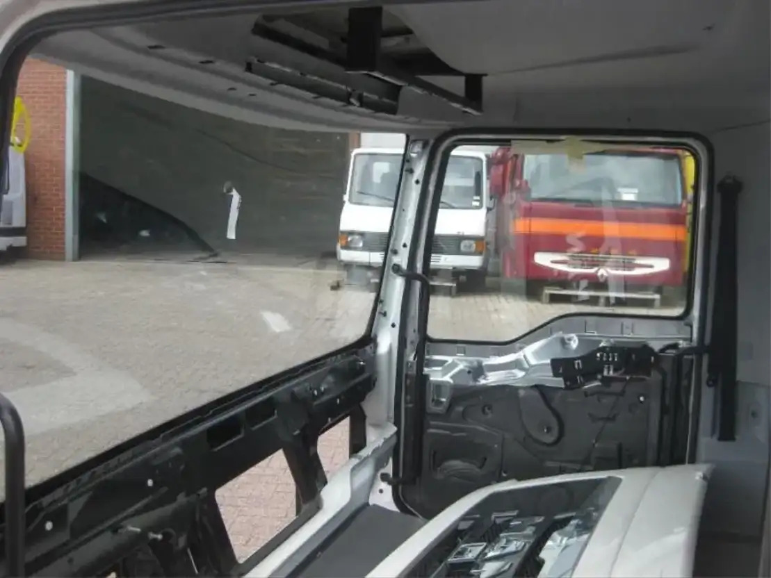 MAN Cabine TGL 10-250 - 驾驶室和内部 适用于 卡车:图2 MAN Cabine TGL 10-250 - 驾驶室和内部 适用于 卡车:图2