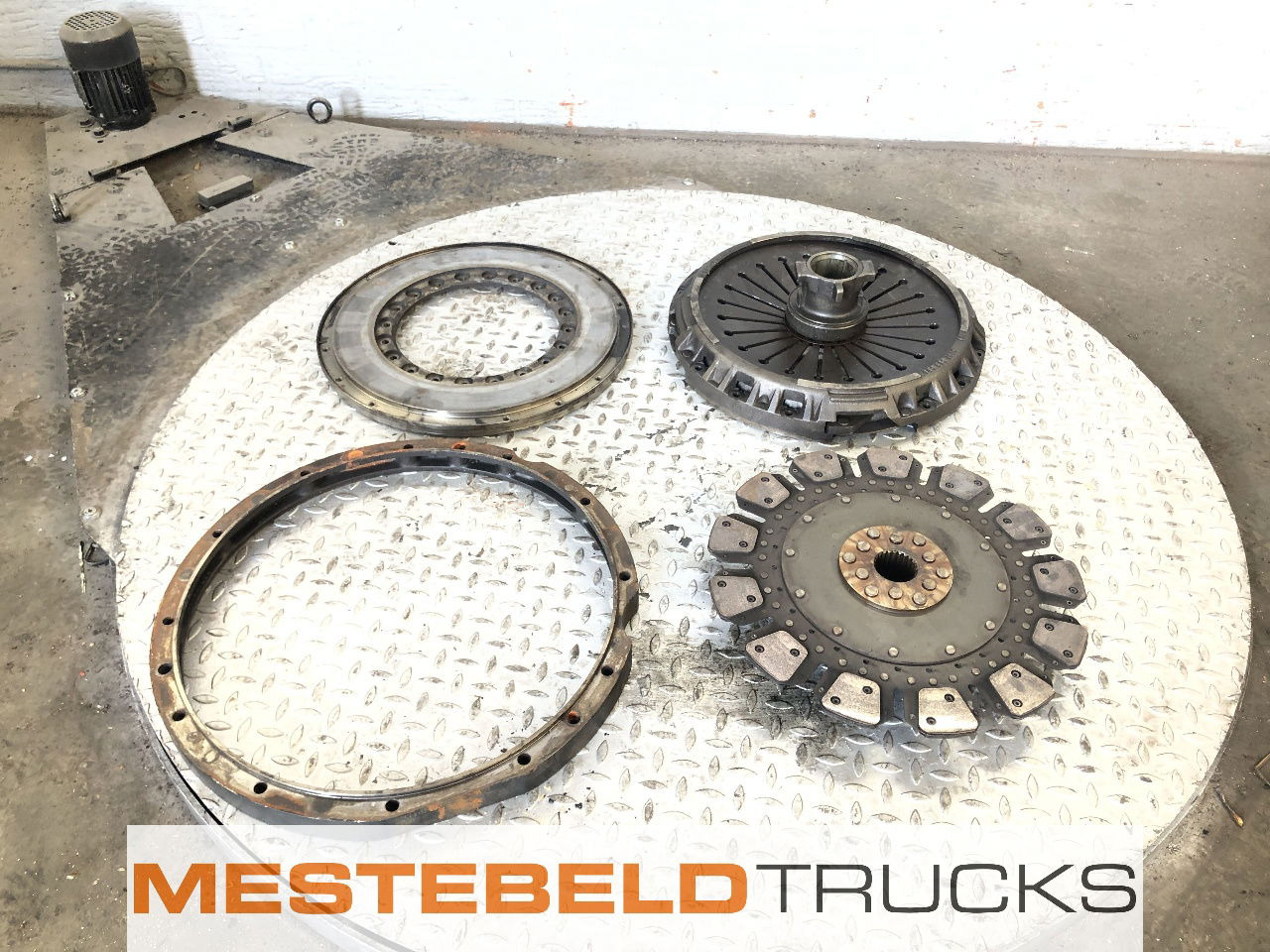 MAN Koppelingsset WSK 440 - 离合器及其零件 适用于 卡车:图1 MAN Koppelingsset WSK 440 - 离合器及其零件 适用于 卡车:图1