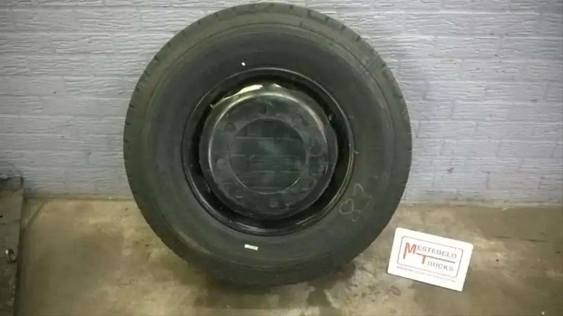 Michelin Band met velg - 轮胎 适用于 卡车:图1 Michelin Band met velg - 轮胎 适用于 卡车:图1