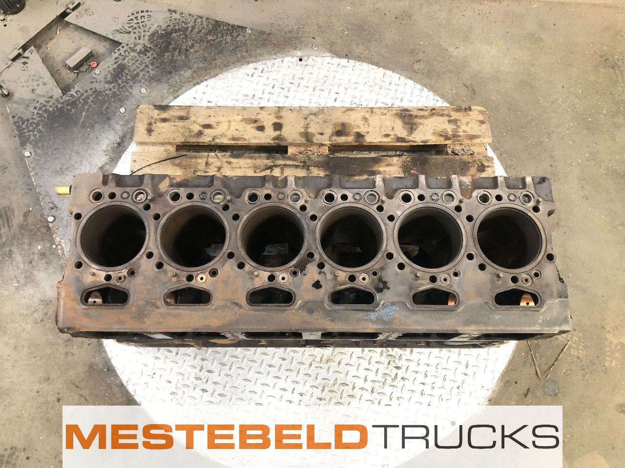 Scania Motorblok DC 13 141 - 发动机及其零件 适用于 卡车:图3 Scania Motorblok DC 13 141 - 发动机及其零件 适用于 卡车:图3