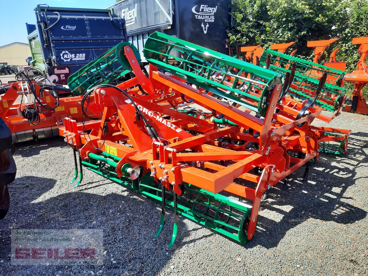 Agro-Masz AU 50 5m - 土壤耕作设备:图2 Agro-Masz AU 50 5m - 土壤耕作设备:图2