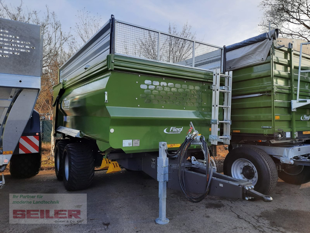 Fliegl TMK 140 FOX JUMBO-TITAN 20m³ - 农场自卸拖车/ 自卸车:图1 Fliegl TMK 140 FOX JUMBO-TITAN 20m³ - 农场自卸拖车/ 自卸车:图1