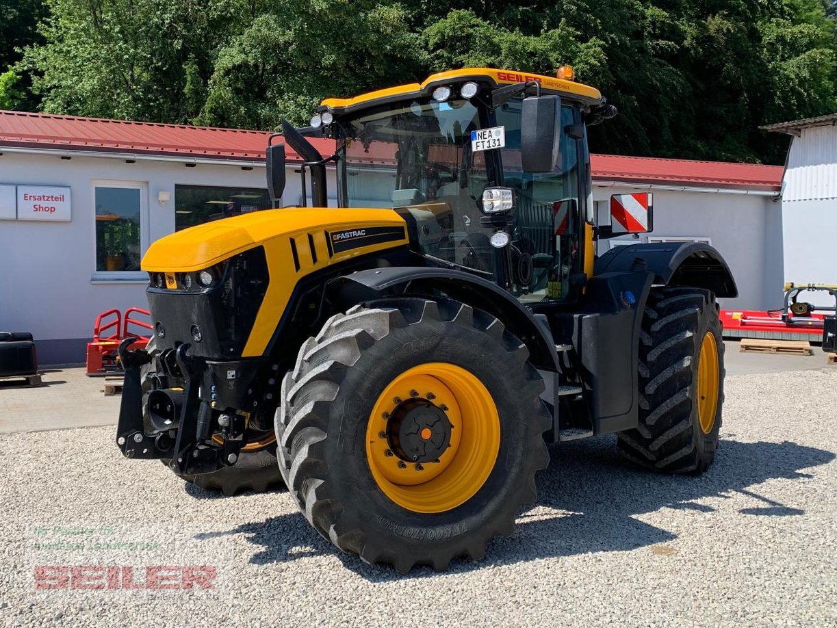 JCB Fastrac 4220 - 拖拉机:图1 JCB Fastrac 4220 - 拖拉机:图1
