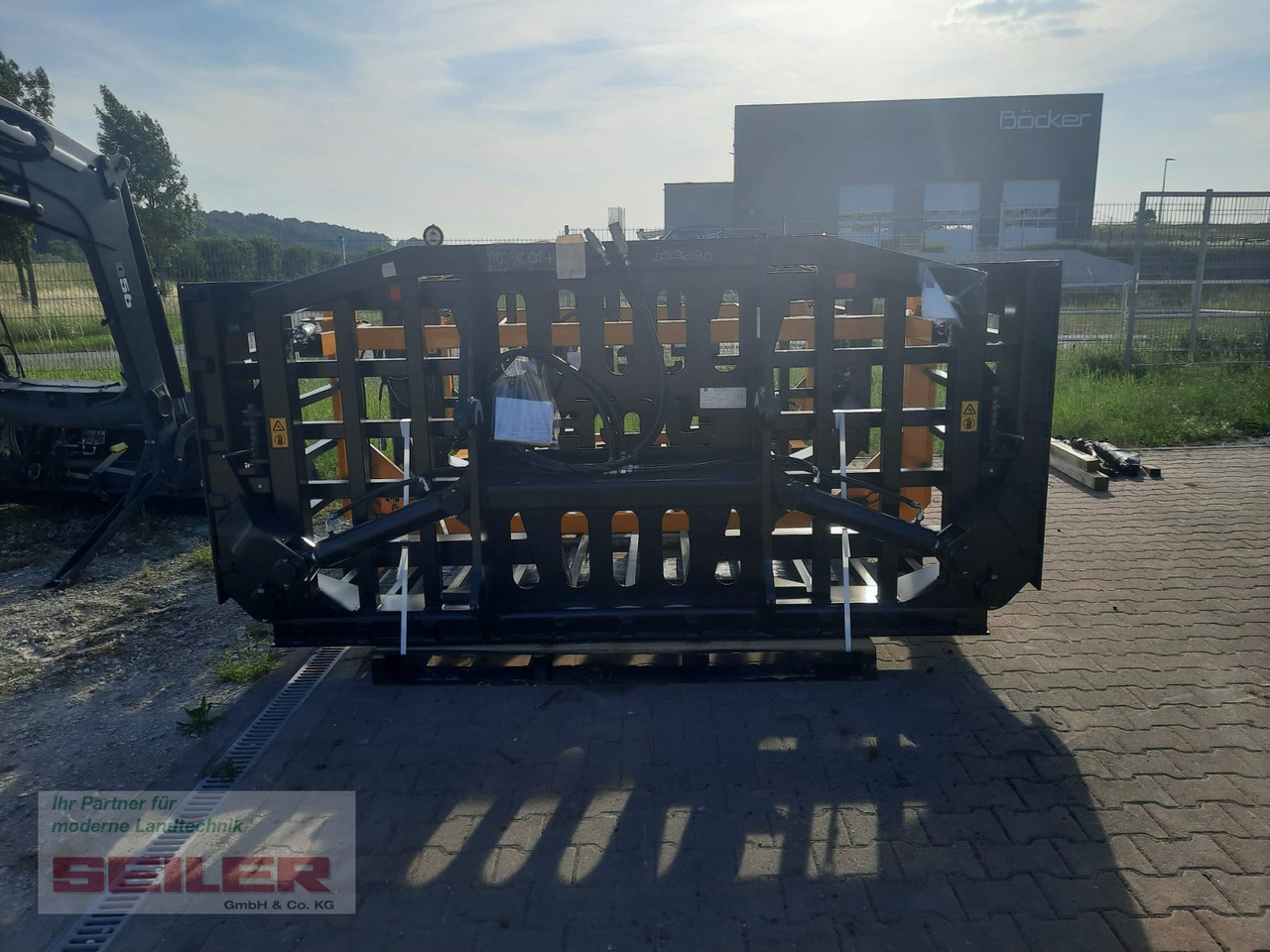 JCB Grasgabel 16ft 5m VOLVO LARGE - 叉 适用于 农业机械:图5 JCB Grasgabel 16ft 5m VOLVO LARGE - 叉 适用于 农业机械:图5