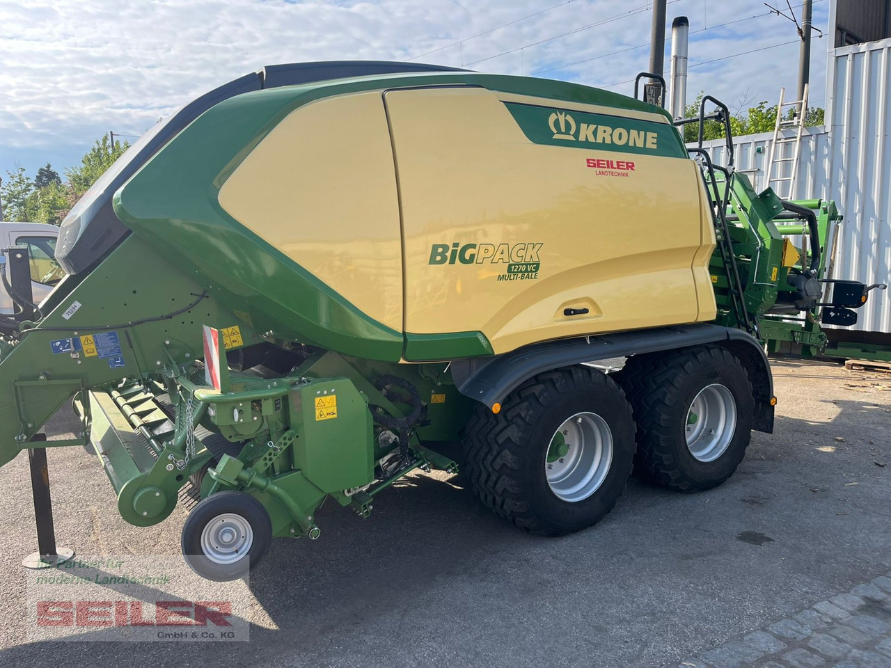 Krone Big Pack 1270 VC Gen5 Multi-Bale - 方形打包机:图1 Krone Big Pack 1270 VC Gen5 Multi-Bale - 方形打包机:图1