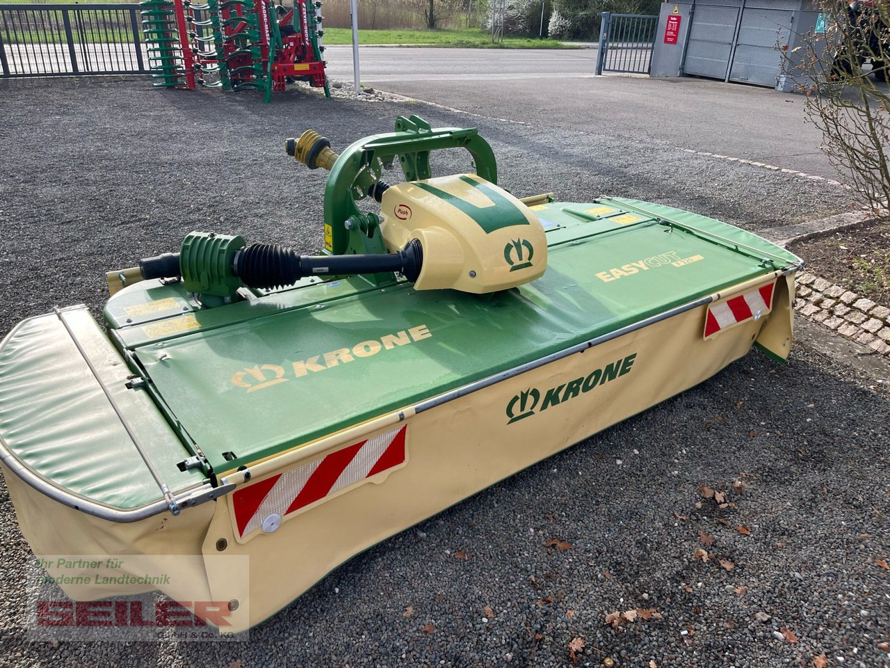 Krone EasyCut F320 Gen 3 - 割草机:图3 Krone EasyCut F320 Gen 3 - 割草机:图3