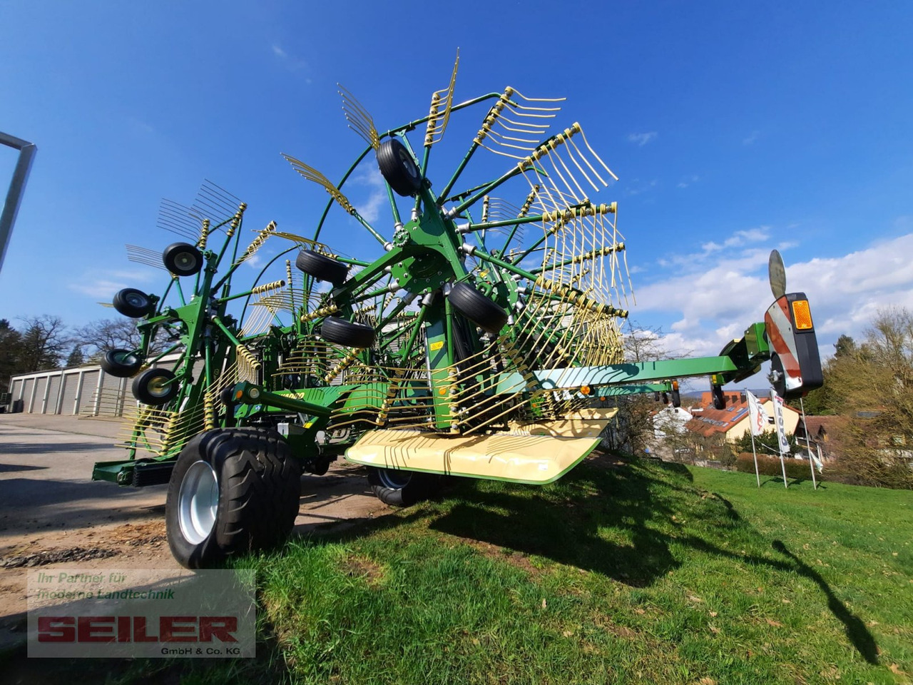 Krone Swadro TC 1250 - 翻草机/ 搂草机:图3 Krone Swadro TC 1250 - 翻草机/ 搂草机:图3