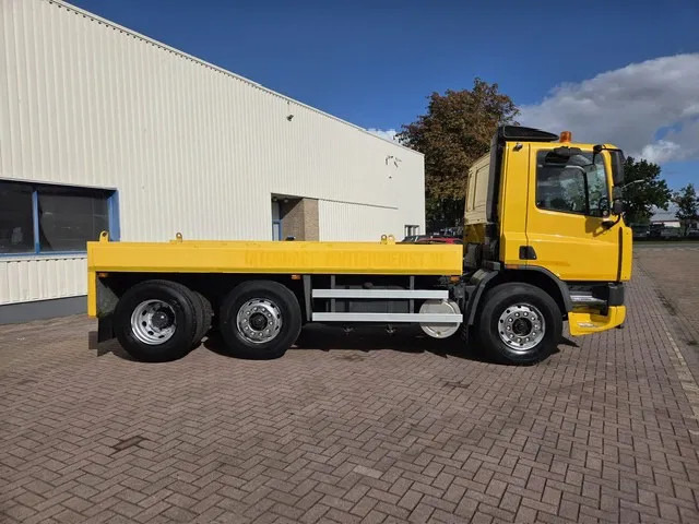 DAF CF 75.250 6x2 Euro 2 Automatic NL-Truck Original KM'S - 驾驶室底盘卡车:图2 DAF CF 75.250 6x2 Euro 2 Automatic NL-Truck Original KM'S - 驾驶室底盘卡车:图2