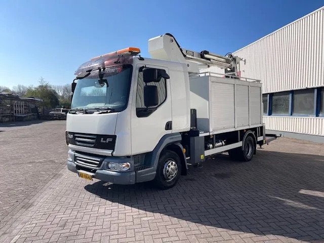 DAF LF 45.160 CUSTERS Hoogwerker 14,5 mtr / Skyworker 14,5mtr - 车载空中平台:图4 DAF LF 45.160 CUSTERS Hoogwerker 14,5 mtr / Skyworker 14,5mtr - 车载空中平台:图4