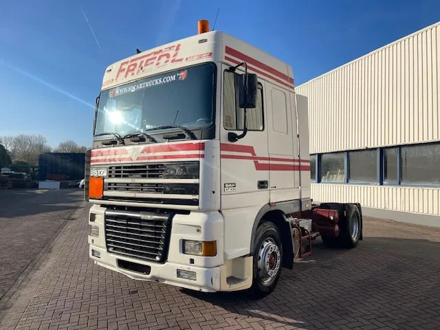 DAF XF 95.430 Manual-Gear Euro 3 - 牵引车:图3 DAF XF 95.430 Manual-Gear Euro 3 - 牵引车:图3