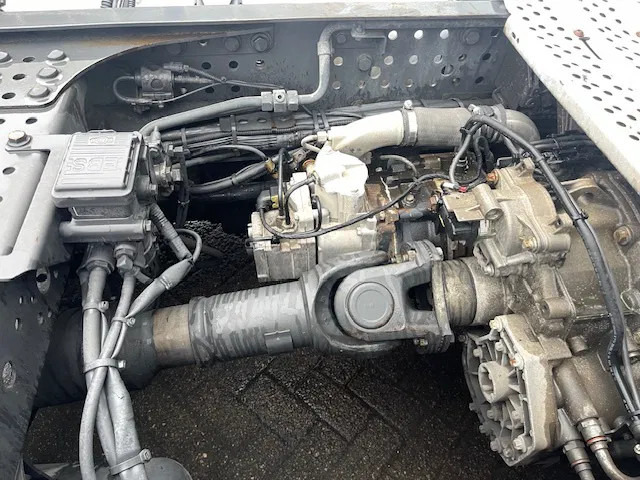 Mercedes-Benz Actros 1845 Retarder 2x tanks Euro 5 Automatic - 牵引车:图4 Mercedes-Benz Actros 1845 Retarder 2x tanks Euro 5 Automatic - 牵引车:图4