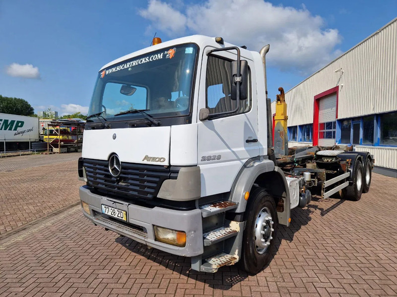 Mercedes-Benz Atego 2628 6x4, Manual gear, full steel suspension - 驾驶室底盘卡车:图2 Mercedes-Benz Atego 2628 6x4, Manual gear, full steel suspension - 驾驶室底盘卡车:图2