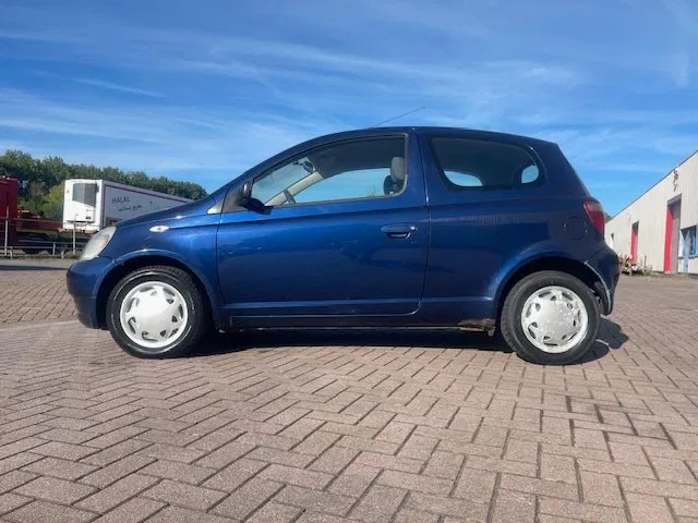 Toyota Yaris 1.3 3DRS - 掀背车:图4 Toyota Yaris 1.3 3DRS - 掀背车:图4