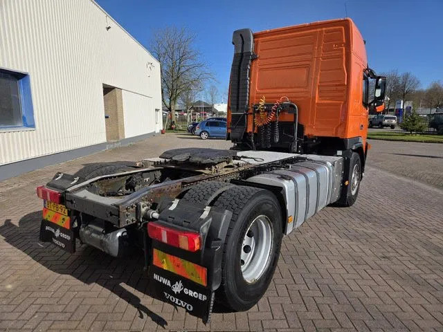 Volvo FM 12.400 NL-TRUCK - 牵引车:图5 Volvo FM 12.400 NL-TRUCK - 牵引车:图5