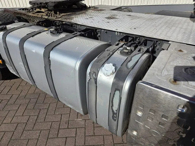 Volvo FM 12.400 NL-TRUCK - 牵引车:图2 Volvo FM 12.400 NL-TRUCK - 牵引车:图2