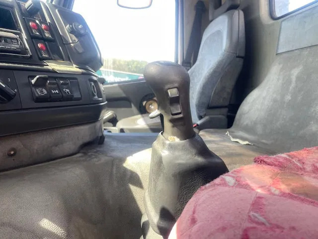 牵引车 Volvo FM 12.420 Full Steel：图10