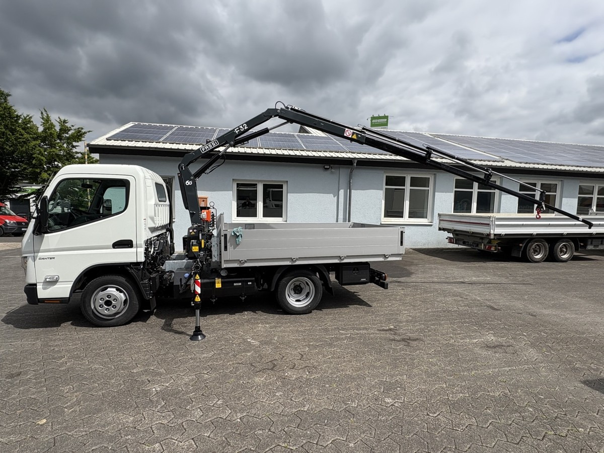 FUSO 3S15 Alu Pritsche 2.80m Ladekran Funk! sofort ve - 起重车:图4 FUSO 3S15 Alu Pritsche 2.80m Ladekran Funk! sofort ve - 起重车:图4