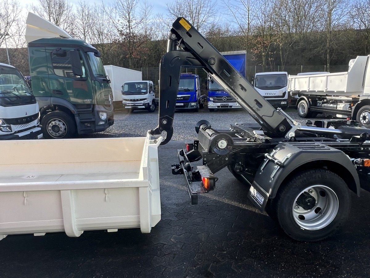 FUSO Canter FUSO 7C18 City Abrollkipper 租赁 FUSO Canter FUSO 7C18 City Abrollkipper:图7 FUSO Canter FUSO 7C18 City Abrollkipper 租赁 FUSO Canter FUSO 7C18 City Abrollkipper:图7