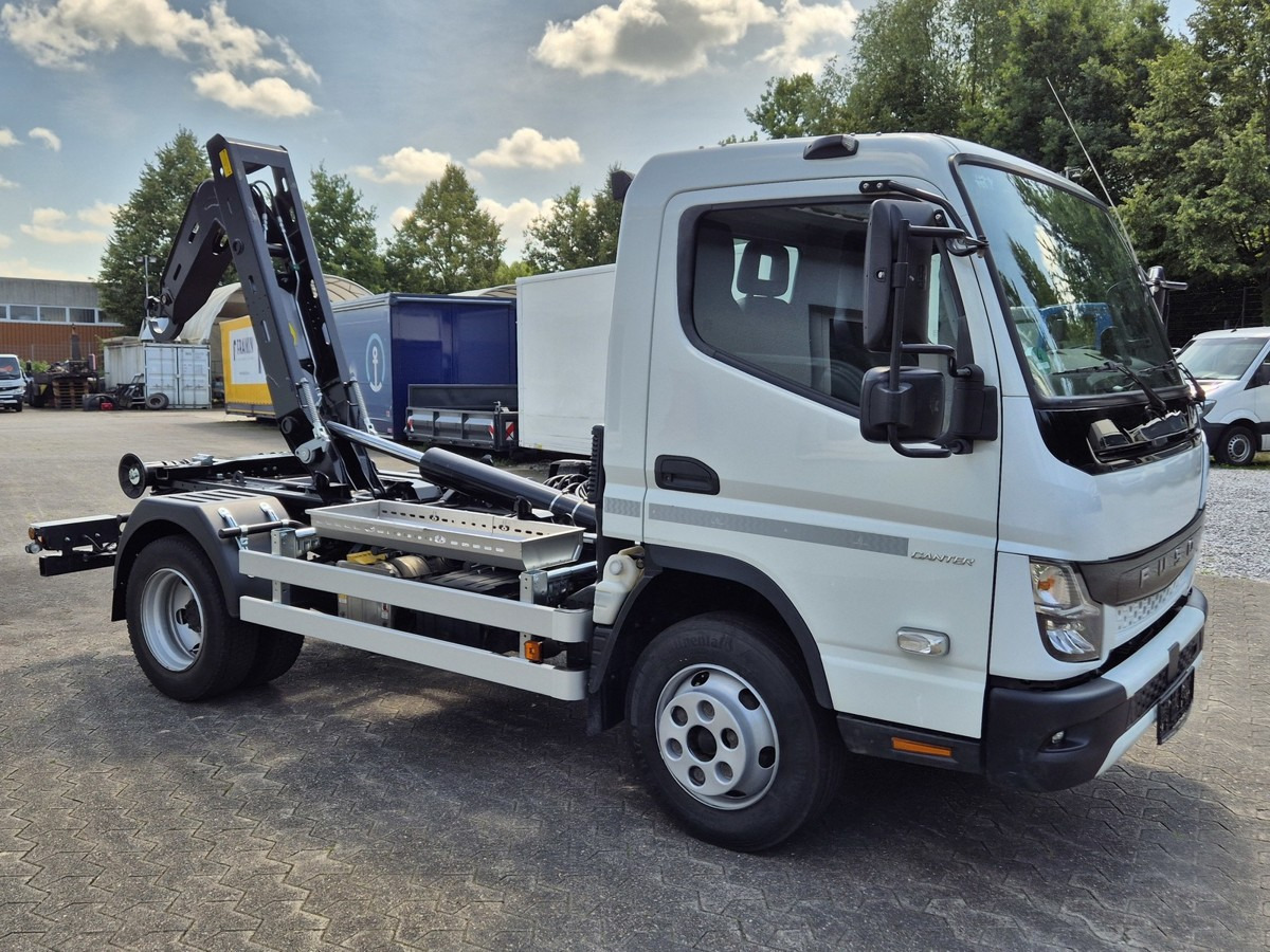 FUSO Fuso Canter 7C18 City Abrollkipper AHK Hooklift - 吊钩升降车:图4 FUSO Fuso Canter 7C18 City Abrollkipper AHK Hooklift - 吊钩升降车:图4