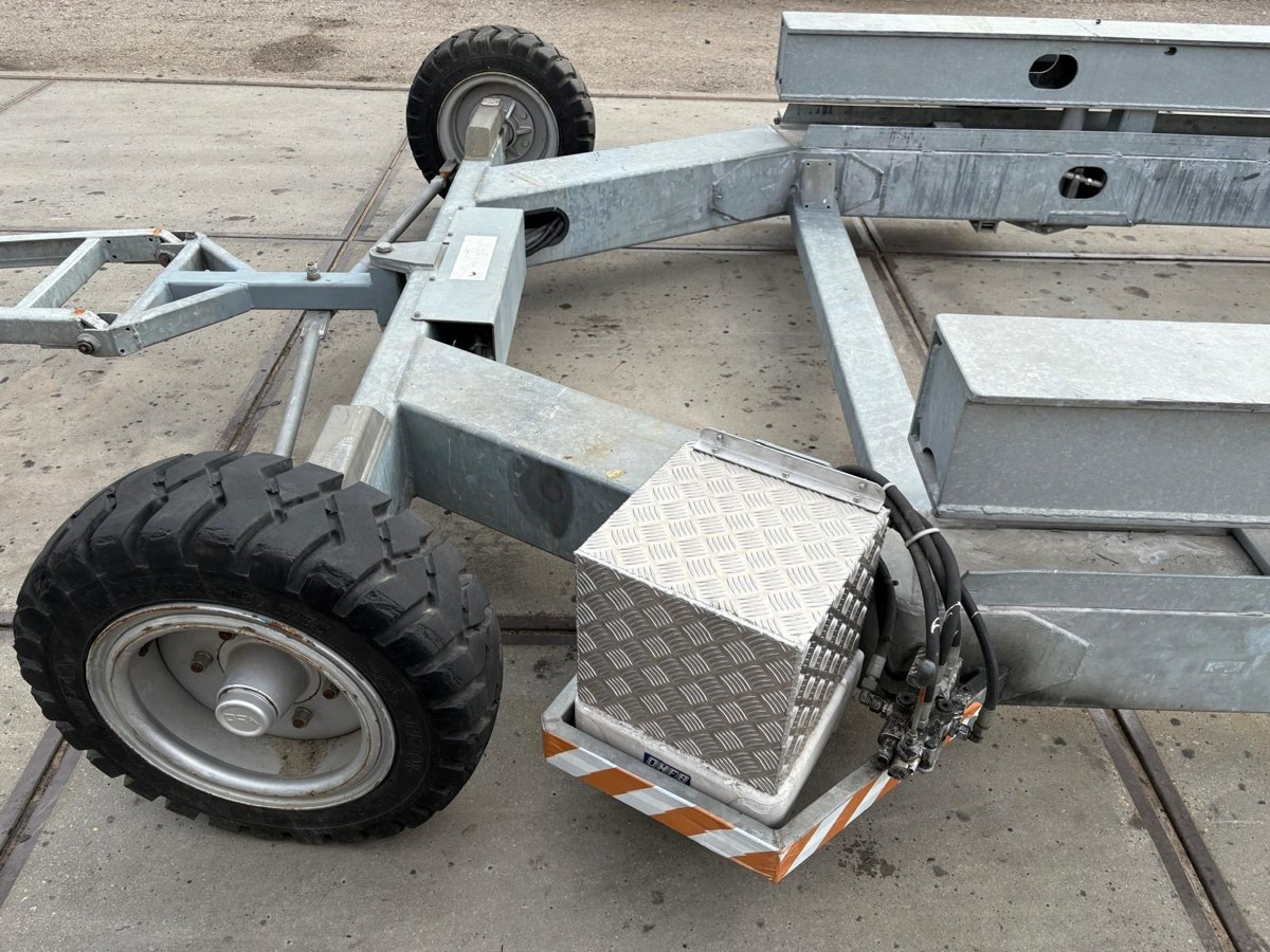 HARBECK Hafentrailer Harbeck LTS200 20t - 船拖车:图5 HARBECK Hafentrailer Harbeck LTS200 20t - 船拖车:图5