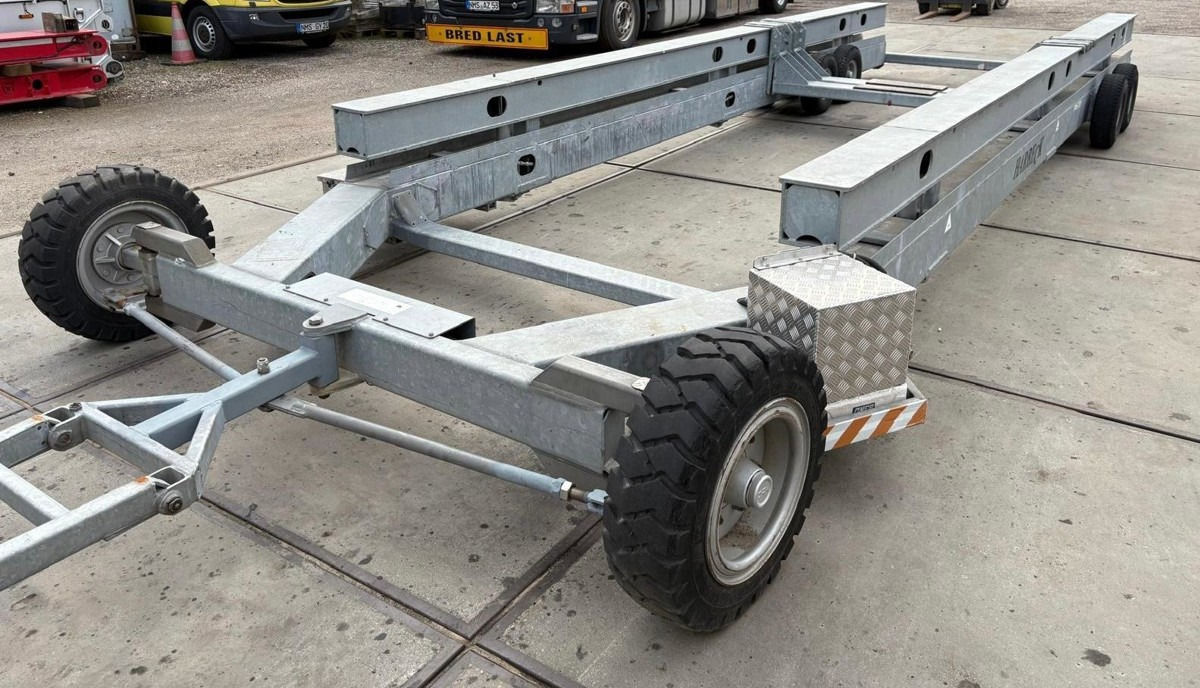 HARBECK Hafentrailer Harbeck LTS200 20t - 船拖车:图2 HARBECK Hafentrailer Harbeck LTS200 20t - 船拖车:图2
