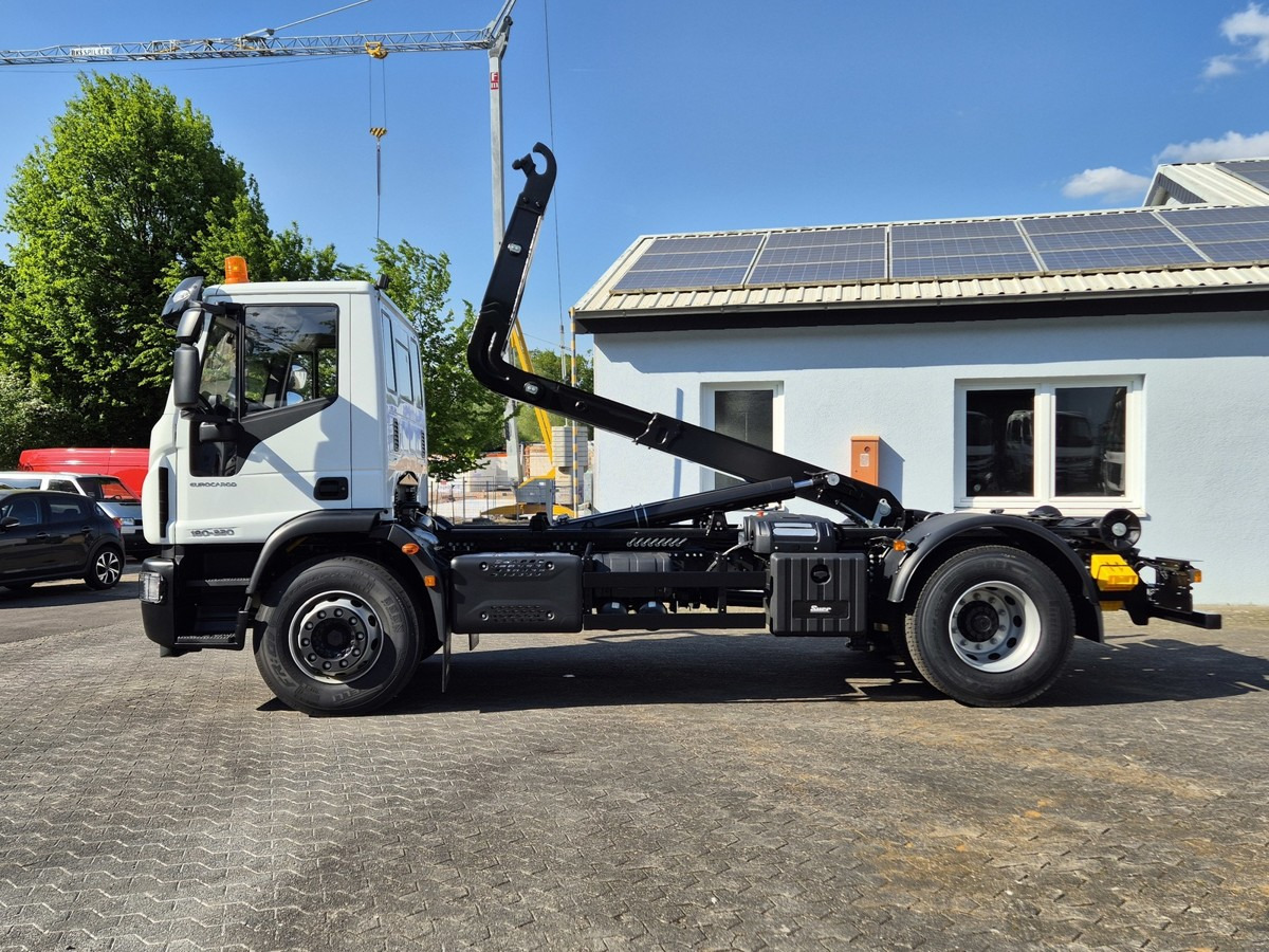 IVECO Euro Cargo 180E32 4x2 Abrollkipper NEU - 吊钩升降车:图3 IVECO Euro Cargo 180E32 4x2 Abrollkipper NEU - 吊钩升降车:图3