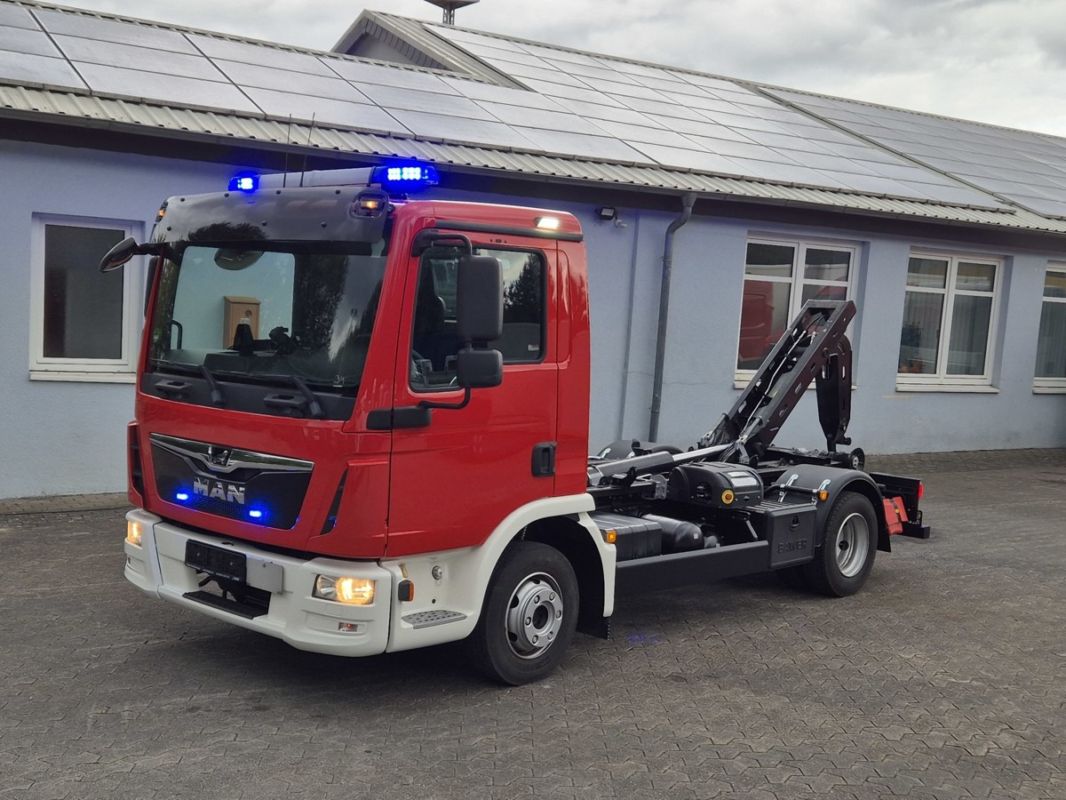 MAN TGL 8.190 Feuerwehrfahrzeug City Abrollkipper - 吊钩升降车:图1 MAN TGL 8.190 Feuerwehrfahrzeug City Abrollkipper - 吊钩升降车:图1