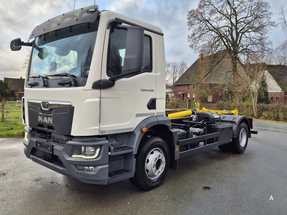 MAN TGM 15.290 BL Abrollkipper PowerMatic Standheiz. - 吊钩升降车:图3 MAN TGM 15.290 BL Abrollkipper PowerMatic Standheiz. - 吊钩升降车:图3