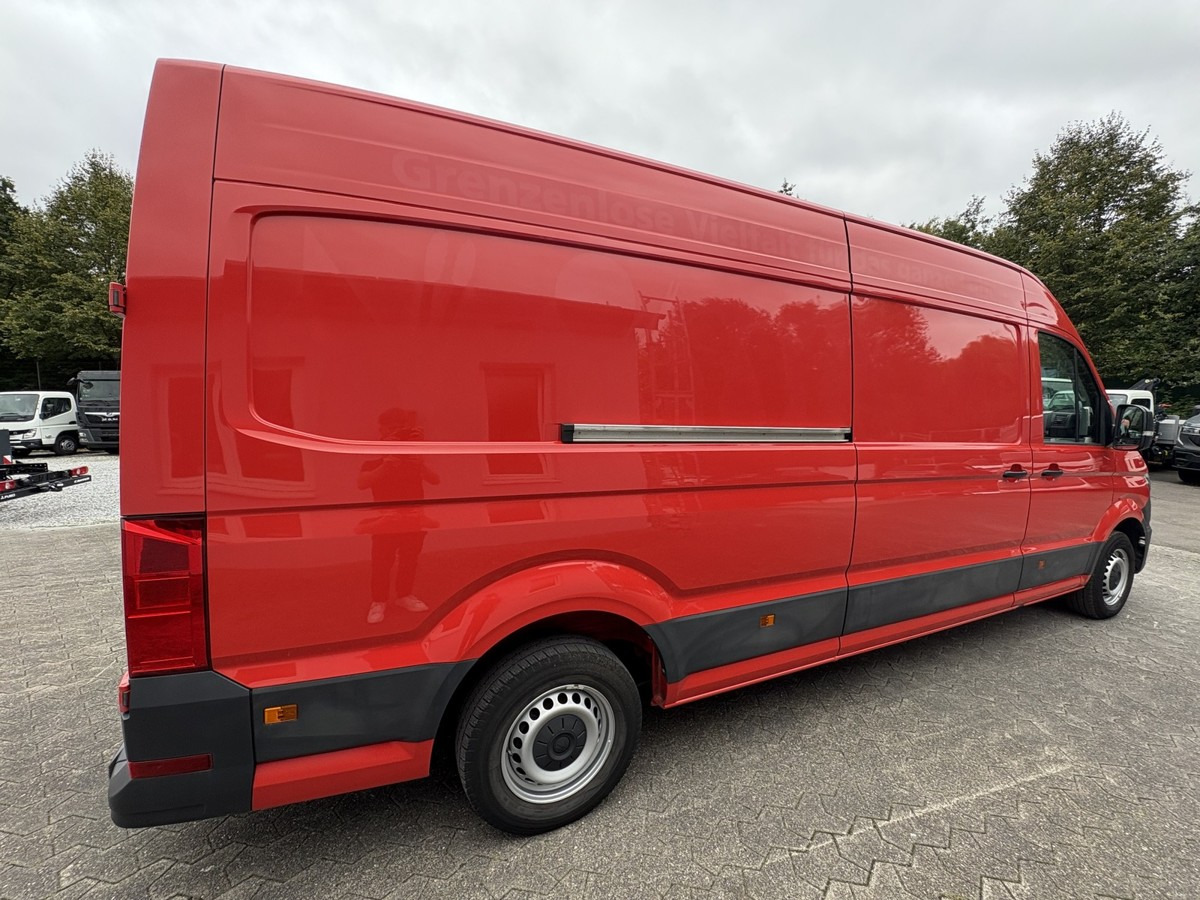 VW Crafter 35 Maxi L4H3 1Hand PDC - 无侧窗厢式货车:图5 VW Crafter 35 Maxi L4H3 1Hand PDC - 无侧窗厢式货车:图5