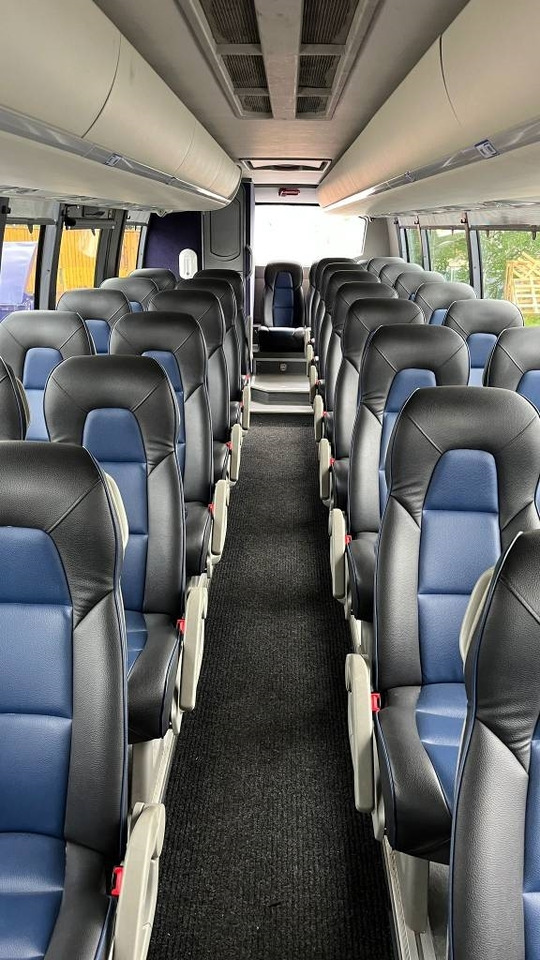 长途客车 Volvo 9700HD B11R：图8