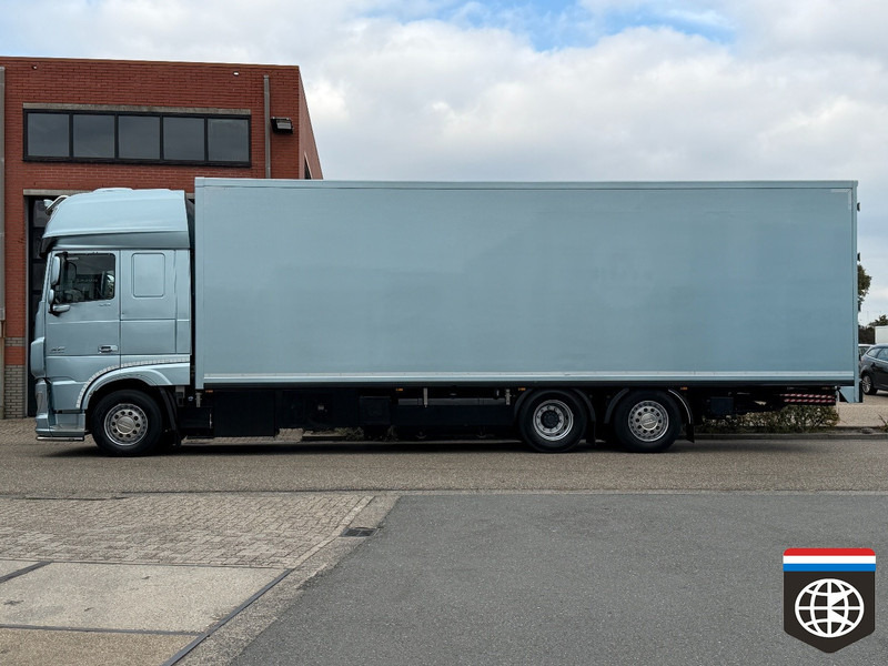 DAF XF 460 FAN TAIL LIFT / TRS / NIGHT A/C / RACING TEAM / CAMPER - 冷藏车:图3 DAF XF 460 FAN TAIL LIFT / TRS / NIGHT A/C / RACING TEAM / CAMPER - 冷藏车:图3