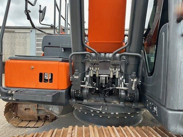 Doosan DX 255 LC-5, Rototilt,Div. Löffel,Greifer+Hammer - 履带式挖掘机:图4 Doosan DX 255 LC-5, Rototilt,Div. Löffel,Greifer+Hammer - 履带式挖掘机:图4