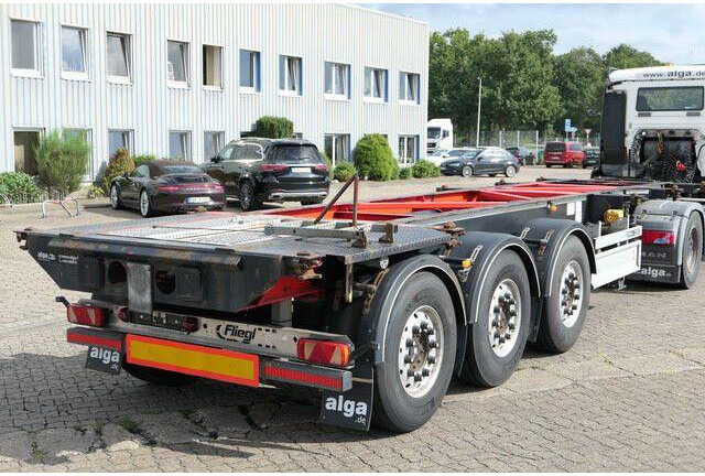 Fliegl SDS 380, ADR, Tankwagen, 20 & 30 Fuß Container - 低装载半拖车:图4 Fliegl SDS 380, ADR, Tankwagen, 20 & 30 Fuß Container - 低装载半拖车:图4