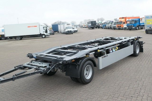 HKM K 18 ZL 5.0, Kombi, Absetz/Abrollcontainer - 滚出式/ 箕斗拖车:图2 HKM K 18 ZL 5.0, Kombi, Absetz/Abrollcontainer - 滚出式/ 箕斗拖车:图2