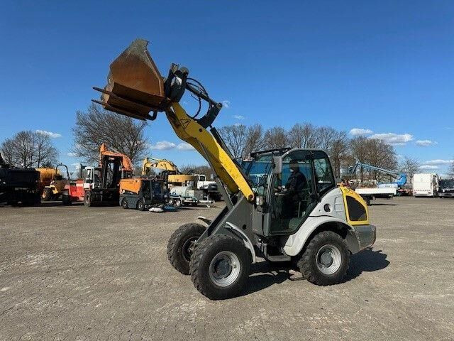 Kramer 5075 (353), Hydr. S.W.S., Schaufel,Palettengabel - 轮式装载机:图2 Kramer 5075 (353), Hydr. S.W.S., Schaufel,Palettengabel - 轮式装载机:图2