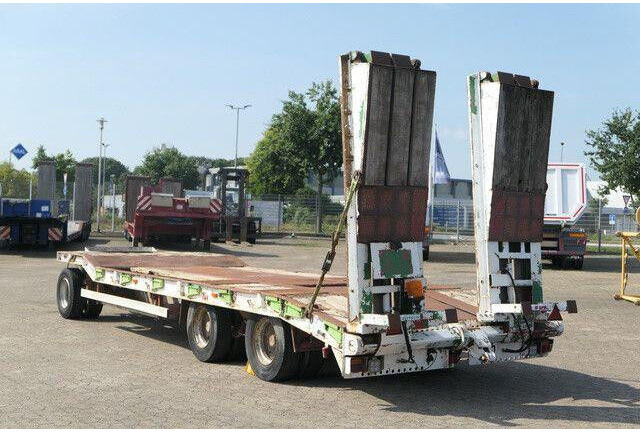 Kumlin 30to., 3-Acher,Hydr. Rampen,Verbreiterbar - 低装载拖车:图2 Kumlin 30to., 3-Acher,Hydr. Rampen,Verbreiterbar - 低装载拖车:图2