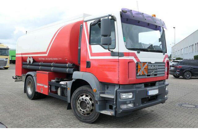 MAN 18.280 TGM, 14m³, 3 Kammern, 2x Schlauchtrommel - 罐车:图4 MAN 18.280 TGM, 14m³, 3 Kammern, 2x Schlauchtrommel - 罐车:图4