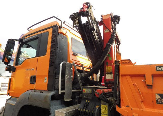 MAN 18.360 TGS 4x4, Kran Palfinger PK8501, Funk, AHK - 翻斗车, 起重车:图5 MAN 18.360 TGS 4x4, Kran Palfinger PK8501, Funk, AHK - 翻斗车, 起重车:图5