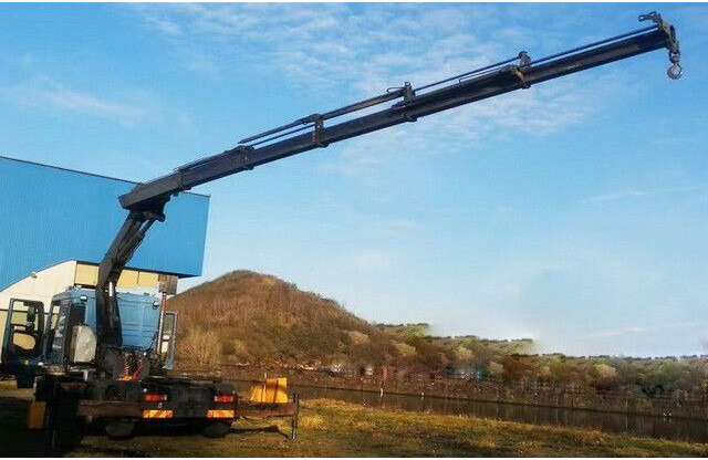 MAN 26.413/26.460 TGA 6x2, Kran Effer 335 5S, Klima - 牵引车:图3 MAN 26.413/26.460 TGA 6x2, Kran Effer 335 5S, Klima - 牵引车:图3