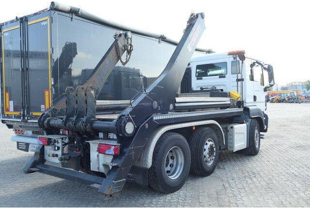 MAN 26.460 TGS 6x2, Hiab FTR18, Funk, Vorlauflenk,AC - 光缆系统卡车:图4 MAN 26.460 TGS 6x2, Hiab FTR18, Funk, Vorlauflenk,AC - 光缆系统卡车:图4