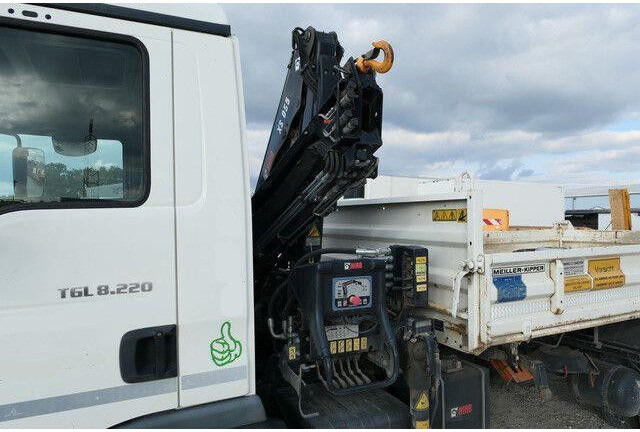 MAN 8.220 TGL BB, Hiab 055 BS-2, Greifer, AHK, Funk - 翻斗车:图3 MAN 8.220 TGL BB, Hiab 055 BS-2, Greifer, AHK, Funk - 翻斗车:图3