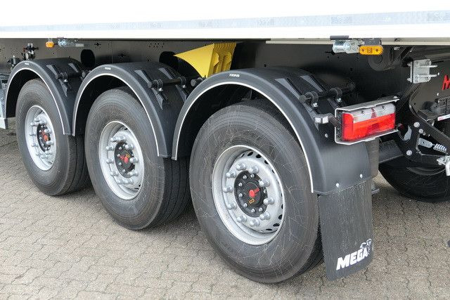 MEGA Alu, 56m³, Kombitüren, Getreide, SAF, Luft-Lift - 翻斗半拖车:图4 MEGA Alu, 56m³, Kombitüren, Getreide, SAF, Luft-Lift - 翻斗半拖车:图4