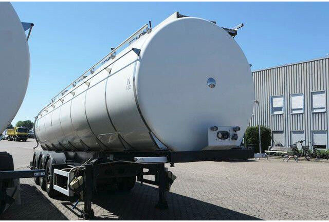 Menci SA 105/Lebensmittel Tank 32 cbm./Liftachse - 液罐半拖车:图3 Menci SA 105/Lebensmittel Tank 32 cbm./Liftachse - 液罐半拖车:图3