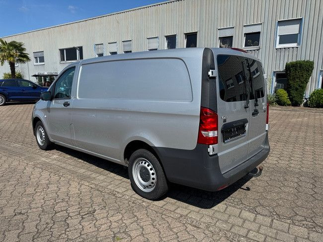 Mercedes-Benz 116 CDI VITO, Klima,91tkm,Trennwand, AHK,3. Sitz - 紧凑型面包车:图2 Mercedes-Benz 116 CDI VITO, Klima,91tkm,Trennwand, AHK,3. Sitz - 紧凑型面包车:图2