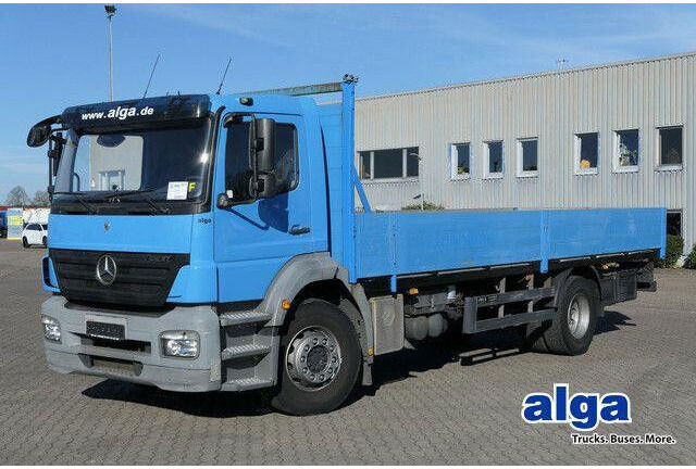Mercedes-Benz 1824 L Axor 4x2, 3. Sitz, AHK, Gerüstbau, Klima - 栏板式/ 平板卡车:图1 Mercedes-Benz 1824 L Axor 4x2, 3. Sitz, AHK, Gerüstbau, Klima - 栏板式/ 平板卡车:图1