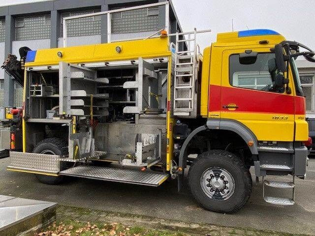 Mercedes-Benz 1833 Axor 4x4, Kran Palfinger, Rosenbauer, AHK - 消防车:图4 Mercedes-Benz 1833 Axor 4x4, Kran Palfinger, Rosenbauer, AHK - 消防车:图4