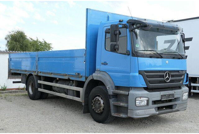 Mercedes-Benz 1833 L Axor 4x2, 7.200mm lang, AHK, Gerüst,Klima - 栏板式/ 平板卡车:图2 Mercedes-Benz 1833 L Axor 4x2, 7.200mm lang, AHK, Gerüst,Klima - 栏板式/ 平板卡车:图2